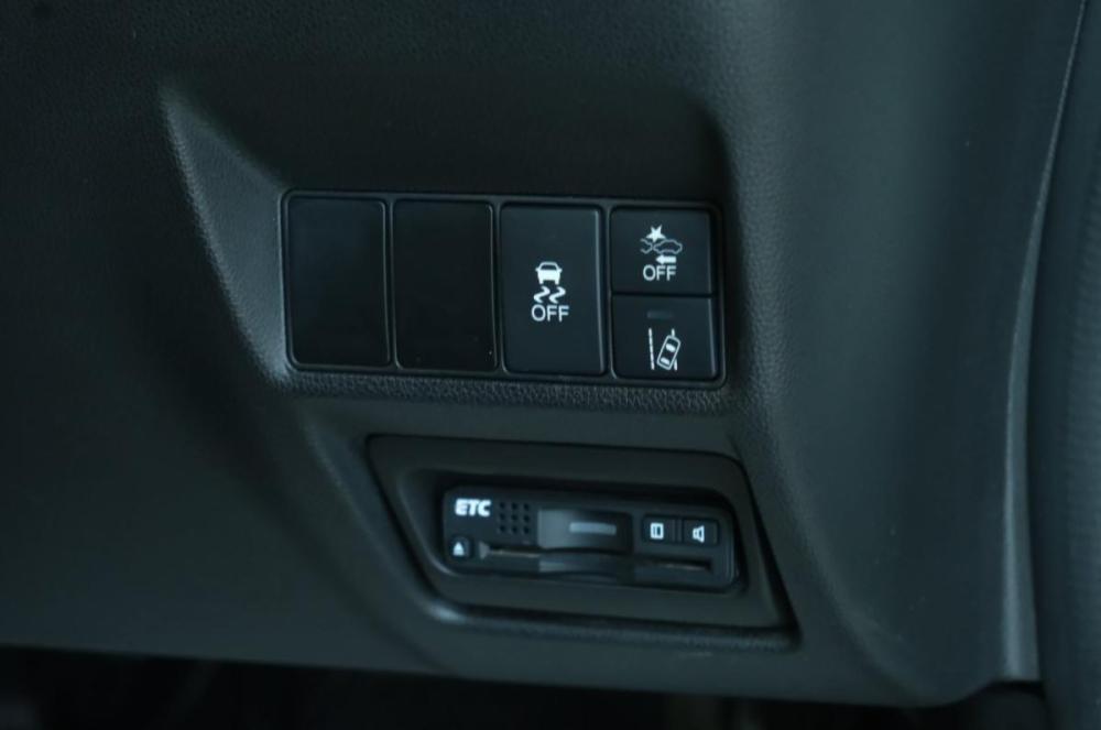 Honda Stepwgn V Омск  - изображение 11