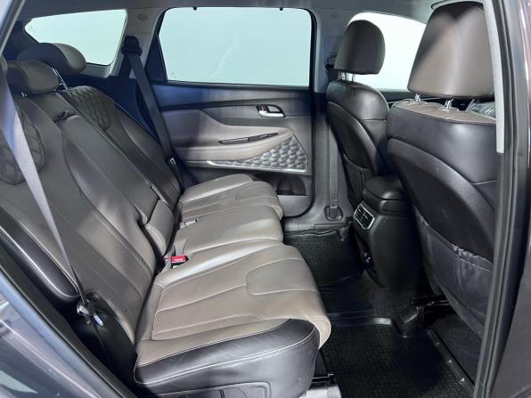 Hyundai Santa Fe IV Рестайлинг с пробегом 2021 года, цена 3 250 000 рублей, 135650 км, внедорожник, Автокод Объявления