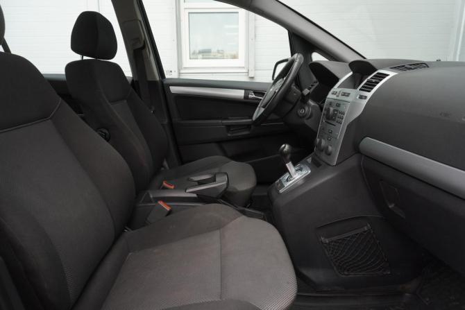 Opel Zafira B Рестайлинг с пробегом 2012 года, цена 679 000 рублей, 189631 км, минивэн, Автокод Объявления