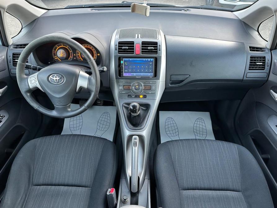 Toyota Auris I Пермь  - изображение 8