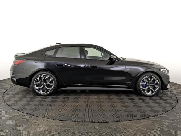 BMW 4 серии G22 G23 G26 с пробегом 2024 года, цена 6 900 000 рублей, 12004 км, купе, Автокод Объявления