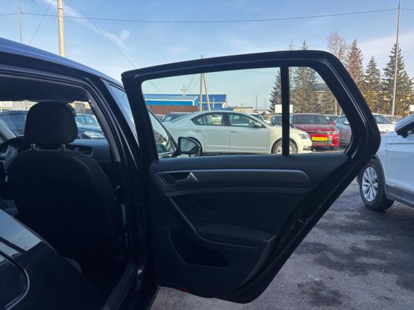 Volkswagen Golf VII с пробегом 2014 года, цена 1 200 000 рублей, 146133 км, хэтчбек, Автокод Объявления