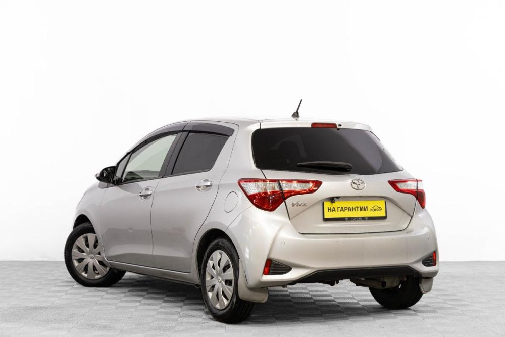 Toyota Vitz III (XP130) Рестайлинг 2 Барнаул  - изображение 7
