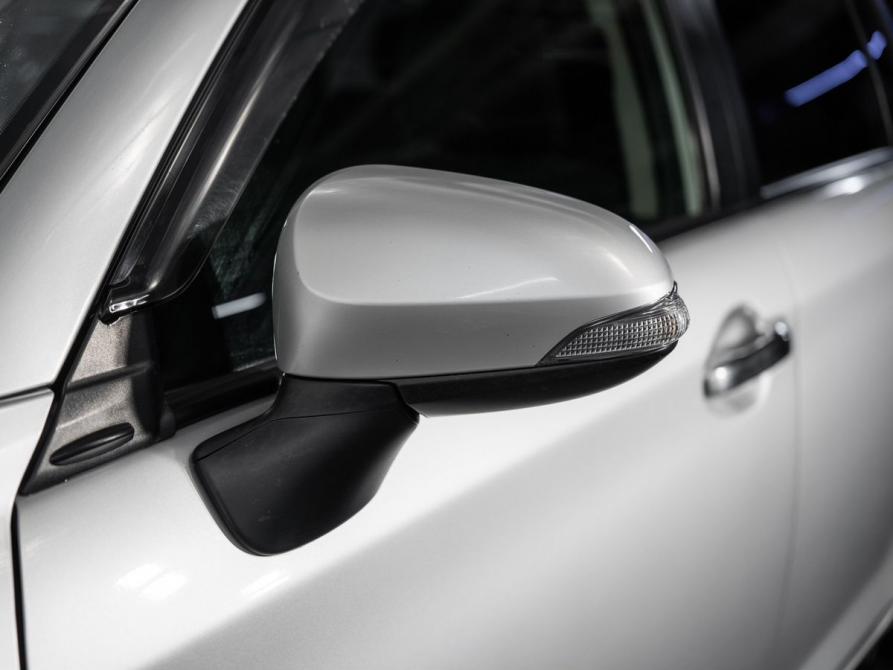 Toyota Corolla XI (E160 E170 E180) Рестайлинг 1 Иркутск  - изображение 17