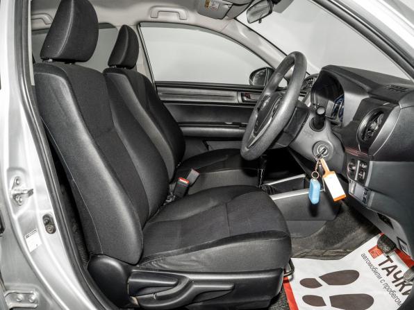 Toyota Corolla XI (E160 E170 E180) Рестайлинг 1 с пробегом 2016 года, цена 1 150 000 рублей, 165656 км, универсал, Автокод Объявления