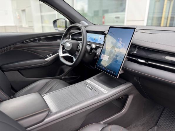 Geely Preface I с пробегом 2024 года, цена 2 720 000 рублей, 24460 км, седан, Автокод Объявления