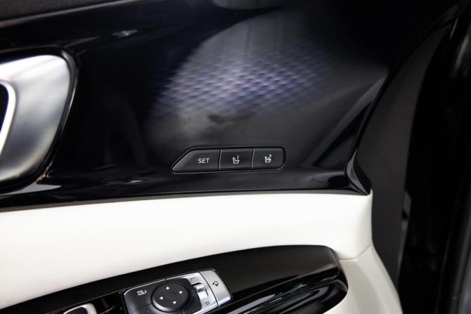 Kia Carnival IV с пробегом 2021 года, цена 4 149 000 рублей, 72398 км, минивэн, Автокод Объявления