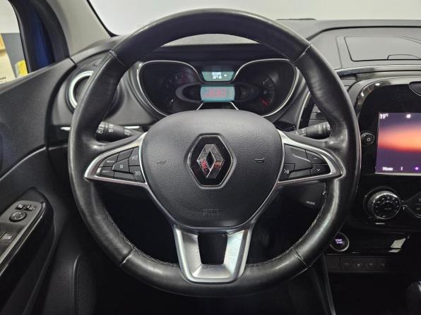 Renault Kaptur I Рестайлинг с пробегом 2020 года, цена 1 495 000 рублей, 93328 км, внедорожник, Автокод Объявления