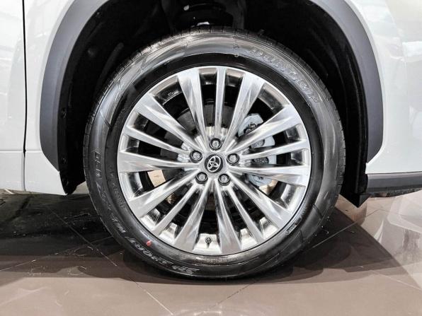 Toyota Highlander IV (XU70) с пробегом 2026 года, цена 5 700 000 рублей, 34 км, внедорожник, Автокод Объявления