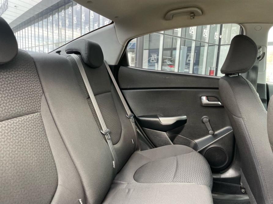 Kia Rio III Рестайлинг Краснодар  - изображение 22