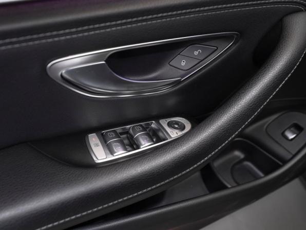 Mercedes-Benz E-Класс V (W213 S213 C238) с пробегом 2018 года, цена 3 600 000 рублей, 97542 км, седан, Автокод Объявления