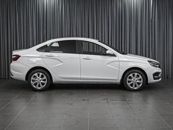 Lada (ВАЗ) Vesta I Рестайлинг (NG) с пробегом 2025 года, цена 1 559 000 рублей, 7583 км, седан, Автокод Объявления