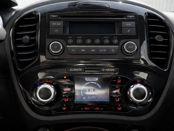 Nissan Juke I с пробегом 2011 года, цена 1 217 000 рублей, 65404 км, внедорожник, Автокод Объявления