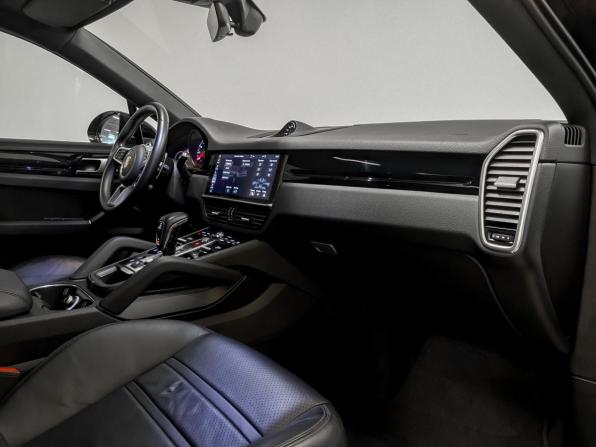 Porsche Cayenne III с пробегом 2019 года, цена 6 650 000 рублей, 112250 км, внедорожник, Автокод Объявления