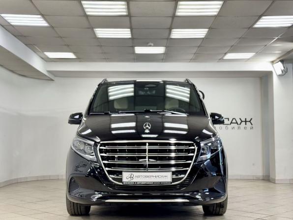 Mercedes-Benz V-Класс III (W447) Рестайлинг 2 с пробегом 2025 года, цена 13 990 000 рублей, 609 км, минивэн, Автокод Объявления