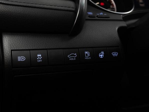 Toyota Camry VIII (XV70) Рестайлинг с пробегом 2021 года, цена 2 915 000 рублей, 144666 км, седан, Автокод Объявления