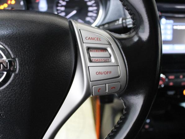 Nissan Qashqai II с пробегом 2016 года, цена 1 297 600 рублей, 124485 км, внедорожник, Автокод Объявления
