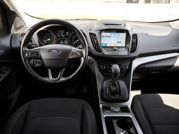 Ford Kuga II Рестайлинг с пробегом 2018 года, цена 1 856 000 рублей, 171053 км, внедорожник, Автокод Объявления
