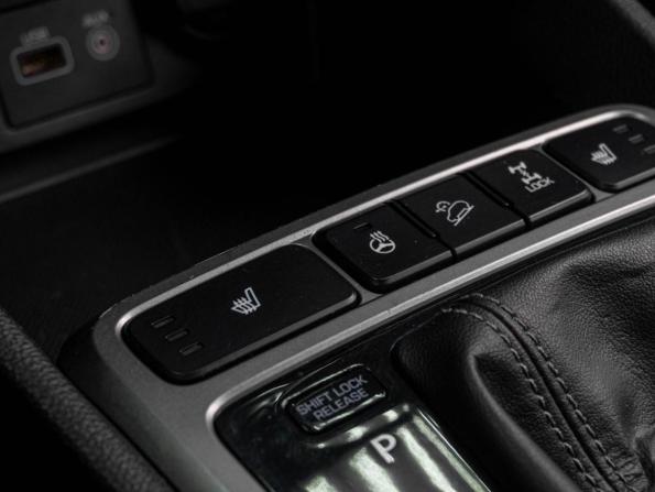 Hyundai Creta I с пробегом 2016 года, цена 1 699 000 рублей, 149701 км, внедорожник, Автокод Объявления