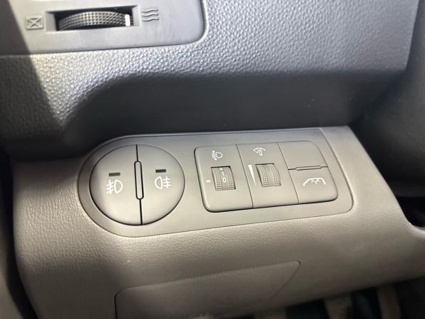 Hyundai H-1 II с пробегом 2012 года, цена 1 499 000 рублей, 223000 км, минивэн, Автокод Объявления