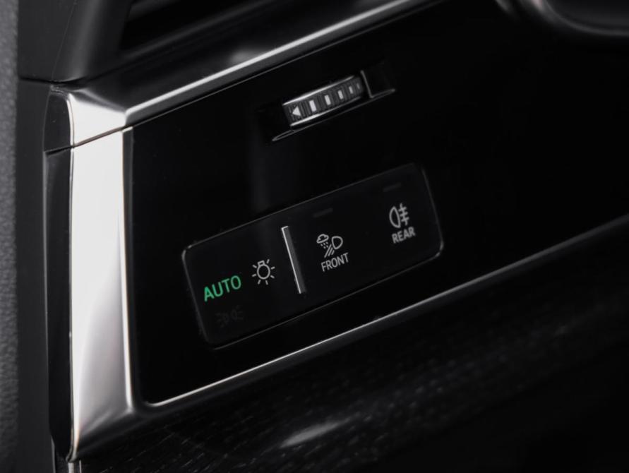 Audi Q8 I (4M) Санкт-Петербург  - изображение 27