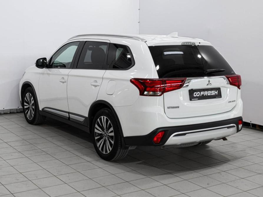 Mitsubishi Outlander III Рестайлинг 3 Ростов-на-Дону  - изображение 2