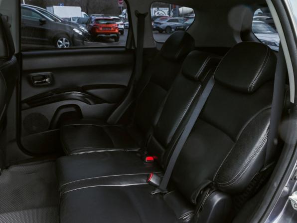 Mitsubishi Outlander II с пробегом 2007 года, цена 1 015 000 рублей, 271683 км, внедорожник, Автокод Объявления