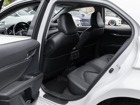Toyota Camry VIII (XV70) Рестайлинг с пробегом 2021 года, цена 3 750 000 рублей, 55980 км, седан, Автокод Объявления