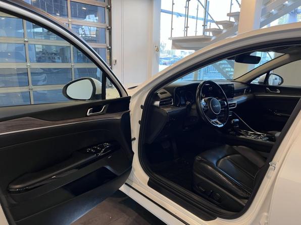Kia K5 III с пробегом 2022 года, цена 2 150 000 рублей, 184442 км, седан, Автокод Объявления