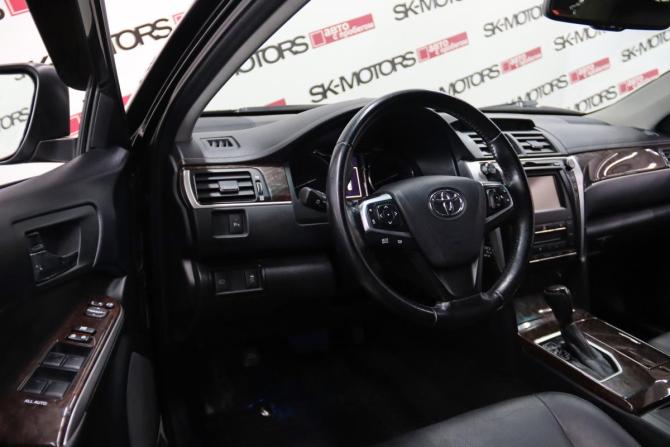 Toyota Camry VII (XV50) Рестайлинг с пробегом 2016 года, цена 2 435 150 рублей, 113929 км, седан, Автокод Объявления