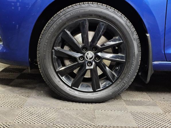 Skoda Rapid II с пробегом 2022 года, цена 1 809 000 рублей, 45415 км, лифтбек, Автокод Объявления