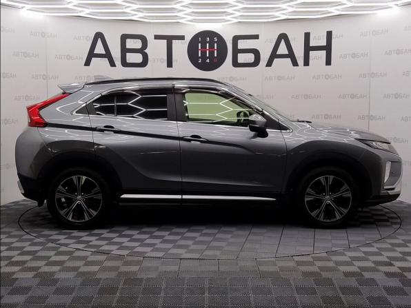 Mitsubishi Eclipse Cross I с пробегом 2018 года, цена 2 049 000 рублей, 76814 км, внедорожник, Автокод Объявления