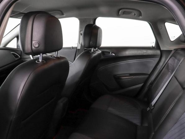 Opel Astra J Рестайлинг с пробегом 2014 года, цена 847 000 рублей, 220000 км, хэтчбек, Автокод Объявления