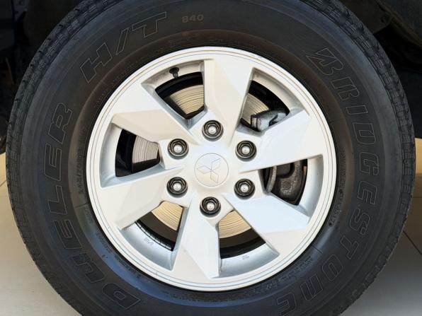 Mitsubishi L200 V с пробегом 2017 года, цена 2 450 000 рублей, 55000 км, offers.body_type.unknown, Автокод Объявления