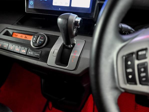 Honda Freed I Рестайлинг с пробегом 2012 года, цена 1 270 000 рублей, 149399 км, компактвэн, Автокод Объявления