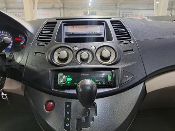 Mitsubishi Grandis I с пробегом 2005 года, цена 679 000 рублей, 298000 км, минивэн, Автокод Объявления