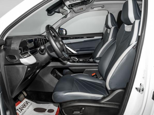 Geely Atlas II с пробегом 2024 года, цена 2 980 000 рублей, 27000 км, внедорожник, Автокод Объявления