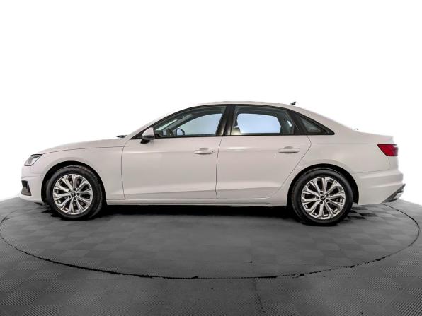 Audi A4 V (B9) Рестайлинг с пробегом 2022 года, цена 3 590 000 рублей, 39147 км, седан, Автокод Объявления