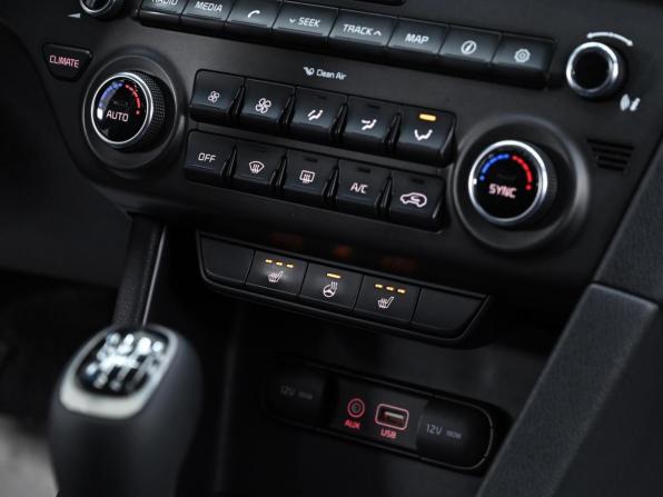 Kia Sportage IV с пробегом 2016 года, цена 1 299 000 рублей, 225000 км, внедорожник, Автокод Объявления