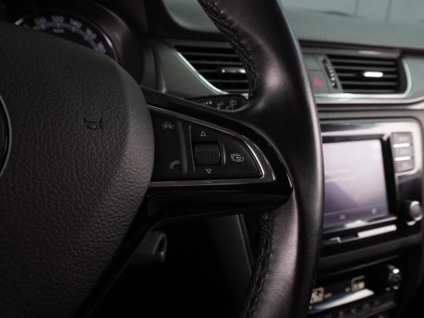 Skoda Rapid I Рестайлинг с пробегом 2018 года, цена 1 449 000 рублей, 115860 км, лифтбек, Автокод Объявления