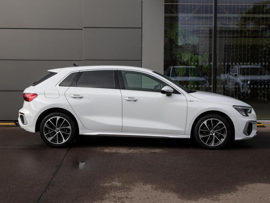 Audi A3 IV (8Y) Москва  - изображение 4