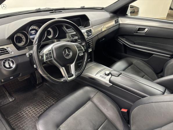 Mercedes-Benz E-Класс IV (W212 S212 C207) Рестайлинг с пробегом 2013 года, цена 2 500 000 рублей, 231079 км, седан, Автокод Объявления