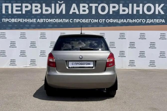 Skoda Fabia II Рестайлинг с пробегом 2013 года, цена 649 000 рублей, 152564 км, хэтчбек, Автокод Объявления