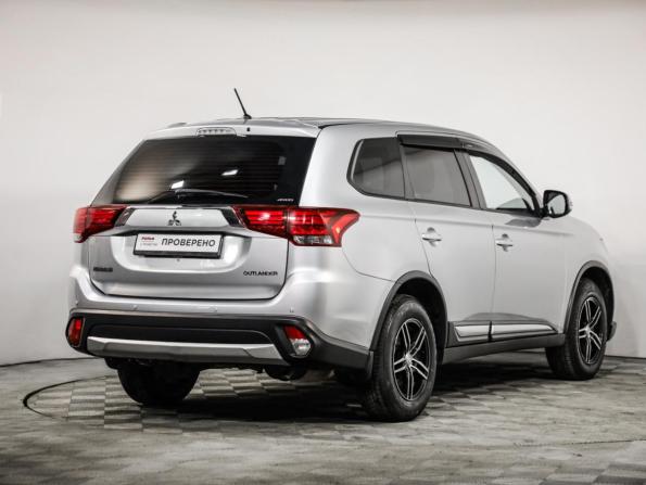 Mitsubishi Outlander III Рестайлинг 2 с пробегом 2016 года, цена 2 016 000 рублей, 38000 км, внедорожник, Автокод Объявления