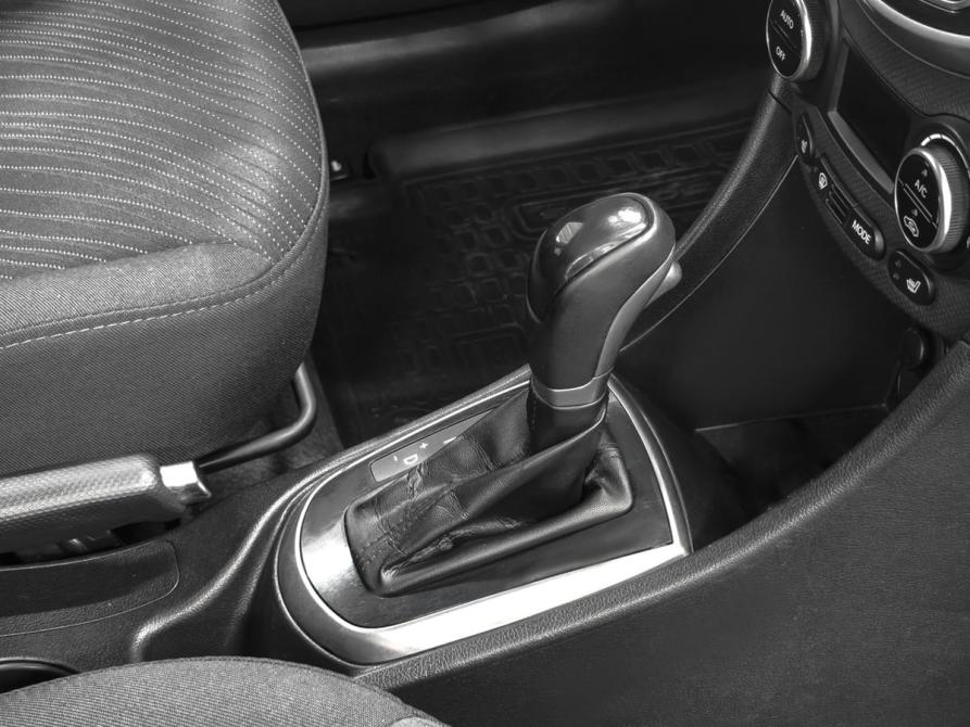 Hyundai Solaris I Рестайлинг Ростов-на-Дону  - изображение 17