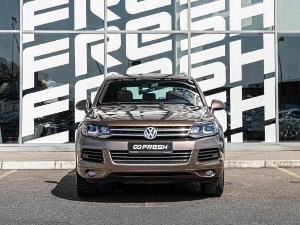 Volkswagen Touareg II с пробегом 2014 года, цена 2 340 000 рублей, 203941 км, внедорожник, Автокод Объявления