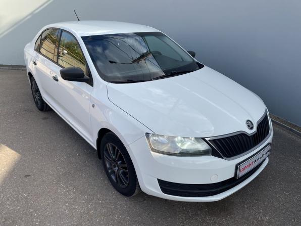 Skoda Rapid I с пробегом 2014 года, цена 920 000 рублей, 185517 км, лифтбек, Автокод Объявления