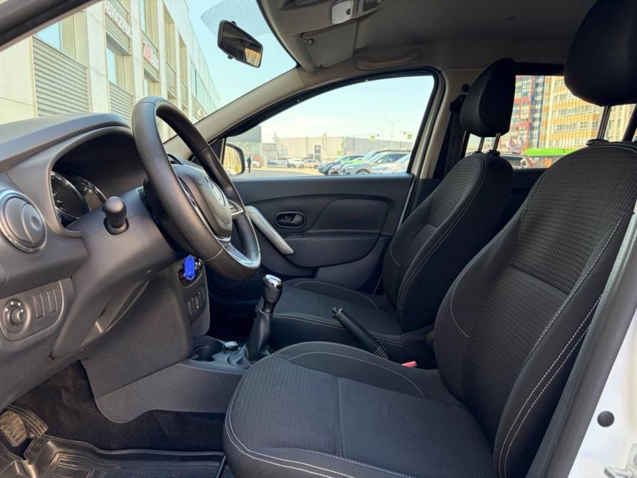 Renault Sandero II Рестайлинг Санкт-Петербург  - изображение 9