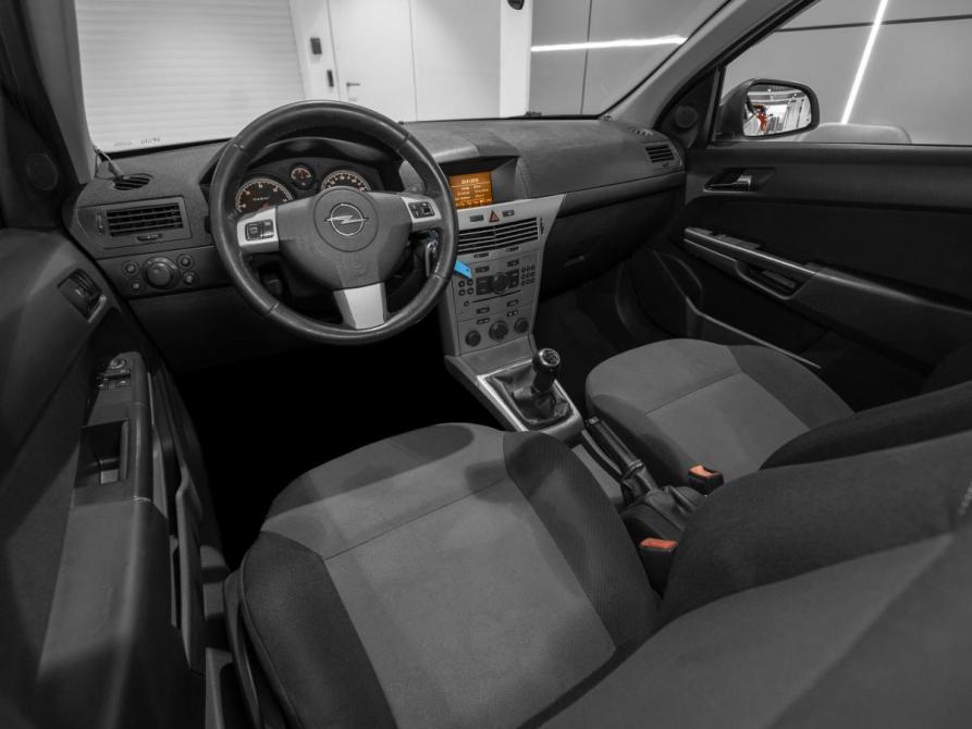 Opel Astra H Рестайлинг Москва  - изображение 7