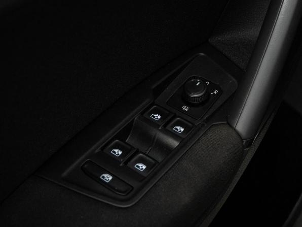 Volkswagen Tiguan II Рестайлинг с пробегом 2020 года, цена 2 428 000 рублей, 112639 км, внедорожник, Автокод Объявления
